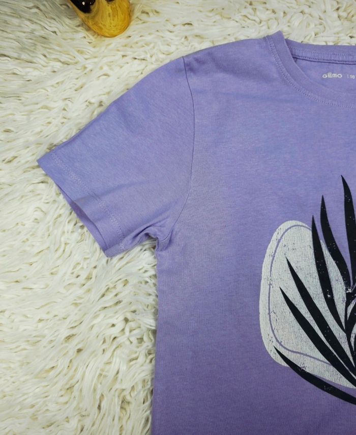 T-shirt manches courtes " Palm Island " mauve Garçon taille 10 ans marque Gemo 🎸 - photo numéro 6
