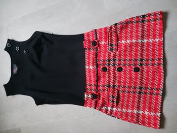 Robe noire et orange et rouge Taille S Little Miss Captain Neuve
