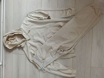 Ensemble Adidas garçon taille S et XS
