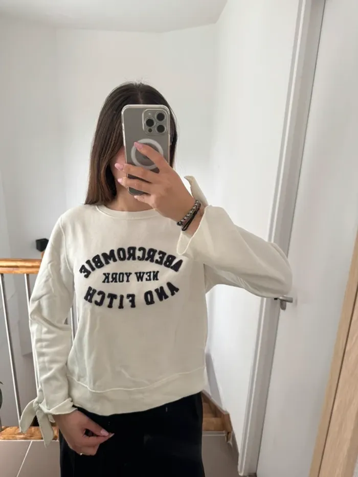 Pull blanc Abercrombie & Fitch