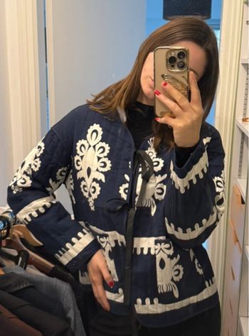 Veste matelassée à motif femme