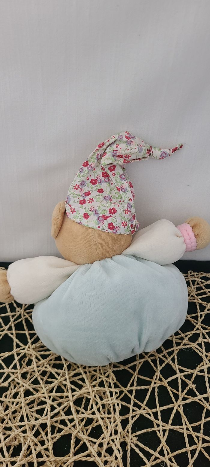 OURS BRUN DOUDOU EN PELUCHE BOULE PETIT COEUR MOTIF FLEURS 19 CM KALOO - photo numéro 3