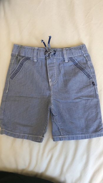 Short Obaibi 18M