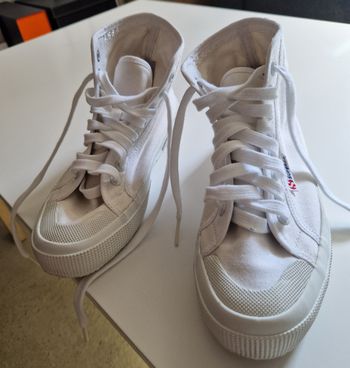 Baskets Blanches SUPERGA