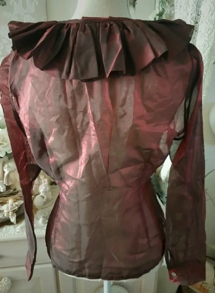 Chemisier chic en voile bordeaux irisé 3 Suisses Taille 40 Neuf - photo numéro 2