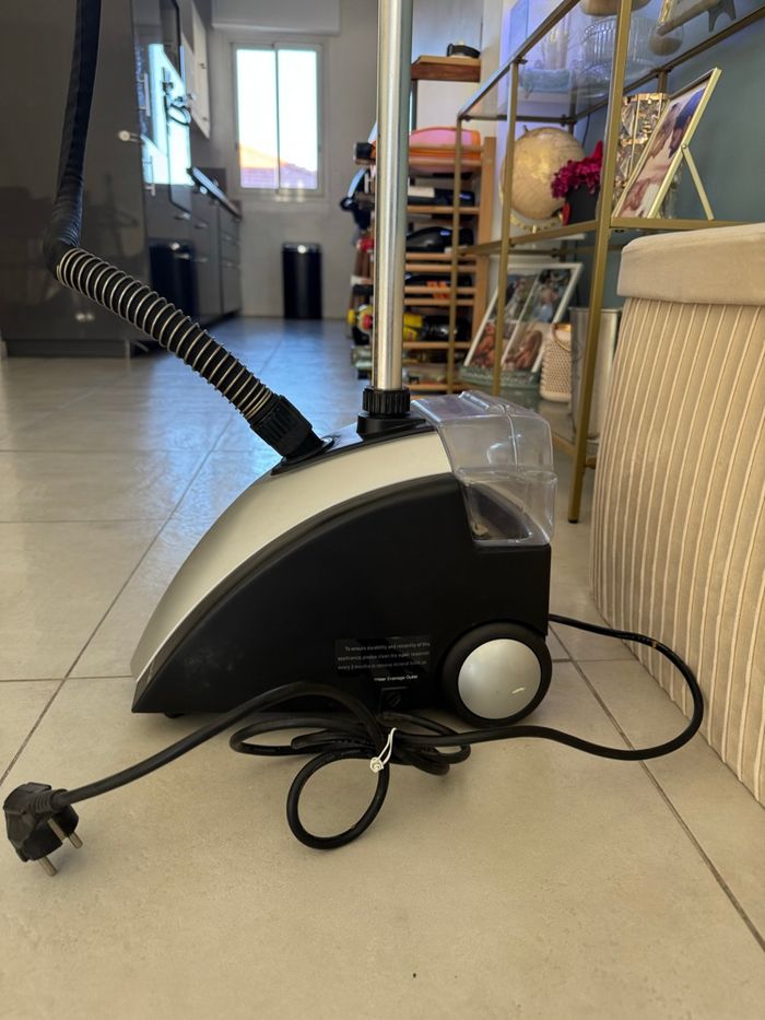 Défroisseur vapeur Rovus + socle - photo numéro 3