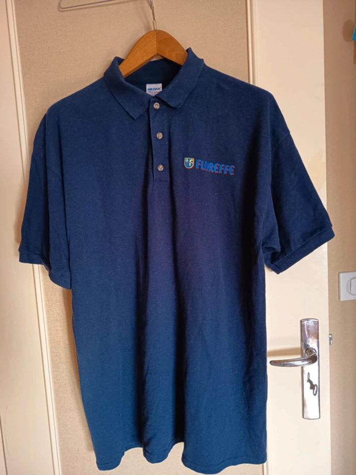 Polo publicitaire homme. Floreffe – Abdijbier Taille grand. Marque Gildan . - photo numéro 2