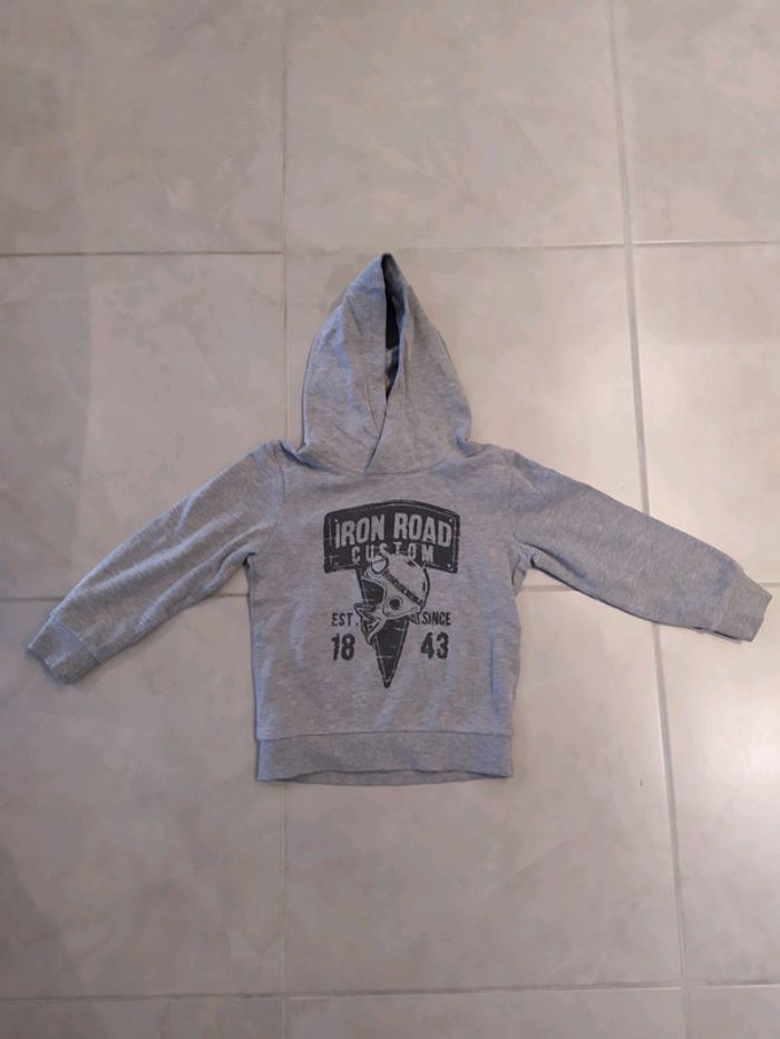 Pull garçon 6 ans