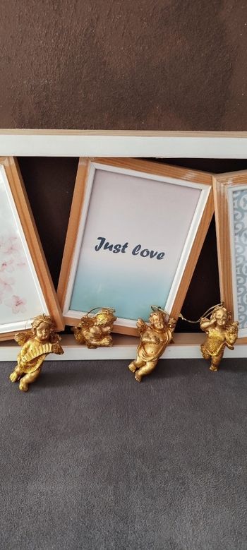 Angelots 7 cm suspensions sapin