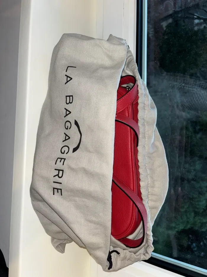 sac rouge La Bagagerie neuf - photo numéro 9