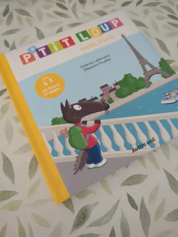 Livre p'tit loup visite Paris