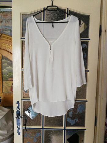 Jolie tunique neuve Naf naf