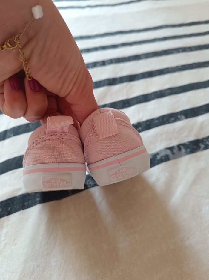 Vans rose - photo numéro 3