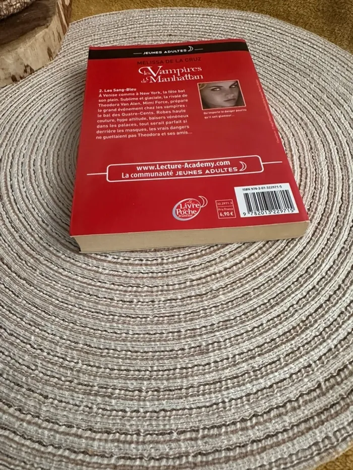 Livre Les Sang-Bleu - photo numéro 6