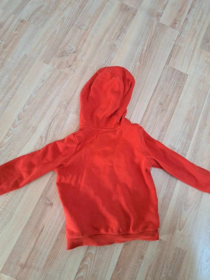 Sweat rouge taille 98-104 cm - photo numéro 2