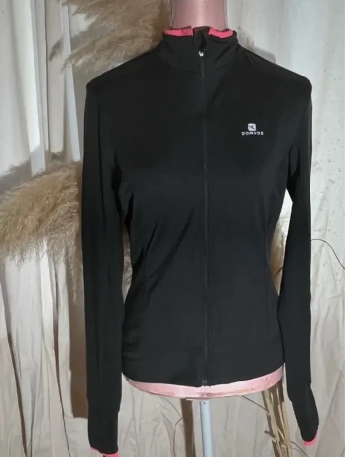 Ensemble de sport veste et leggings taille S