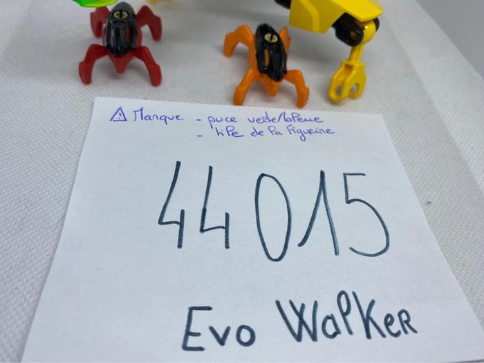 Lego hero factory heroes 44015 . EVO Walker. - photo numéro 3