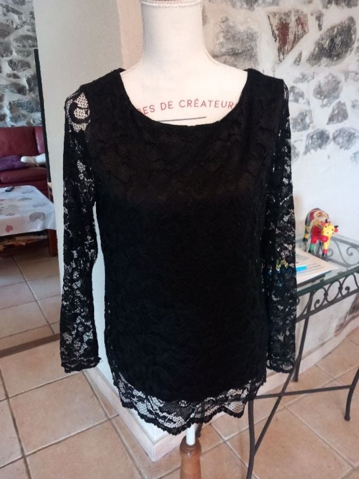 Tee-shirt à dentelle