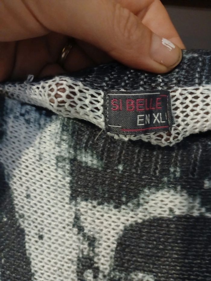 Pull fin fleuris Si belle en xl taille 48 - photo numéro 5