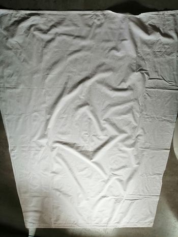 drap plat blanc brodé pour lit enfant
