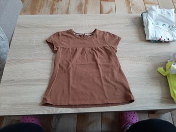 T-Shirt C&A 92 chocolat