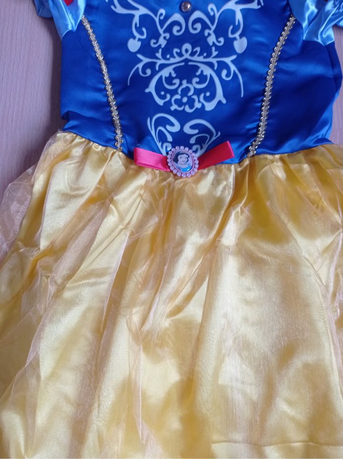 Déguisement princesse blanche neige 5ans - photo numéro 4