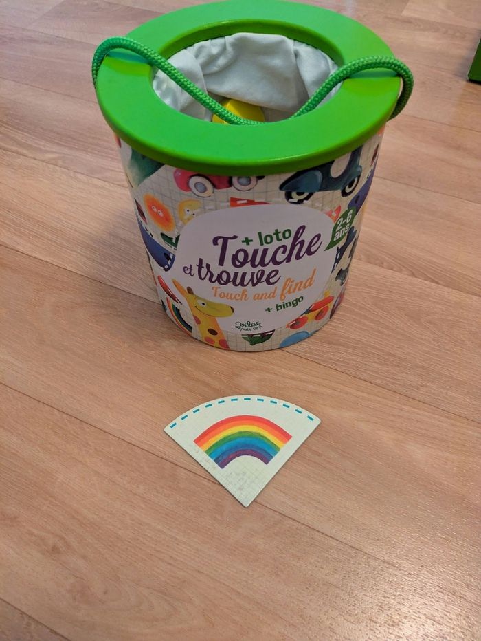 Jeu loto touche et trouve