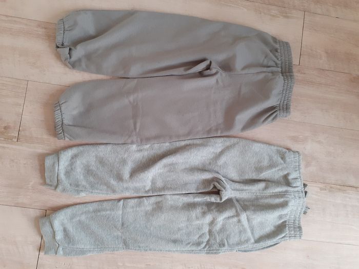 Lot de 2 joggings 5 ans - photo numéro 2
