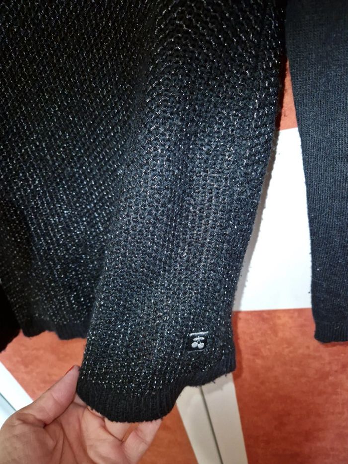 Pull ouvert dos - photo numéro 7