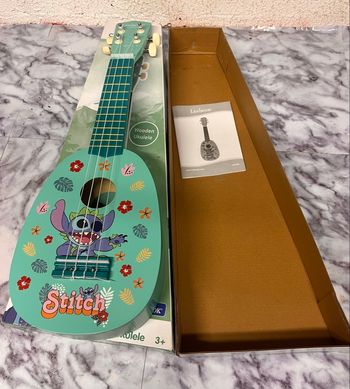 Guitare Stitch
