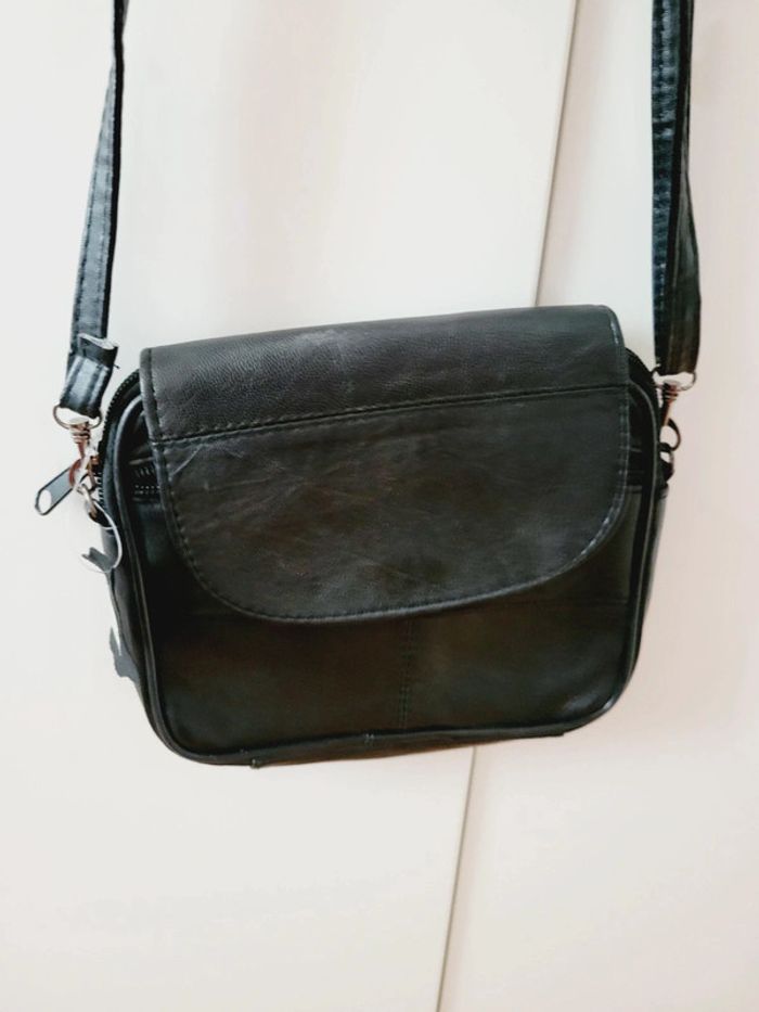 Sac à main bandoulière Cuir véritable peau agneau mouton vintage noir pochette réglable multipoches - photo numéro 6
