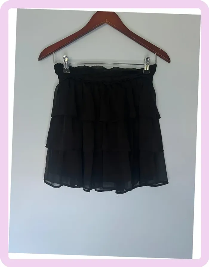 🖤 Mini jupe noire à volants – Divided - Taille XS - photo numéro 4