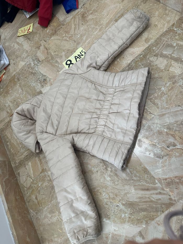 Doudoune légère 8 ans - photo numéro 4