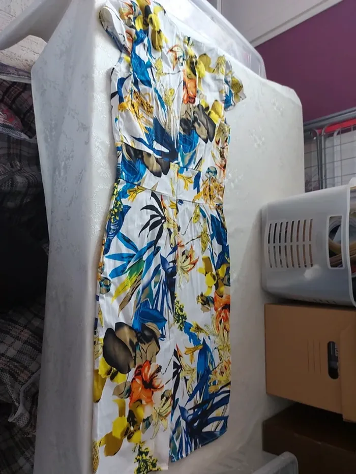 Robe droite femme - photo numéro 4