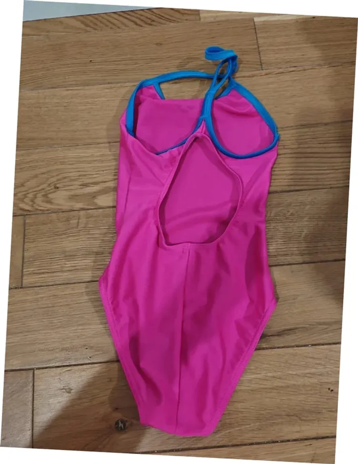 Maillot de bain Arena fille rose & bleu Taille 7 ans 👧 1 pièce dos nageur - photo numéro 3