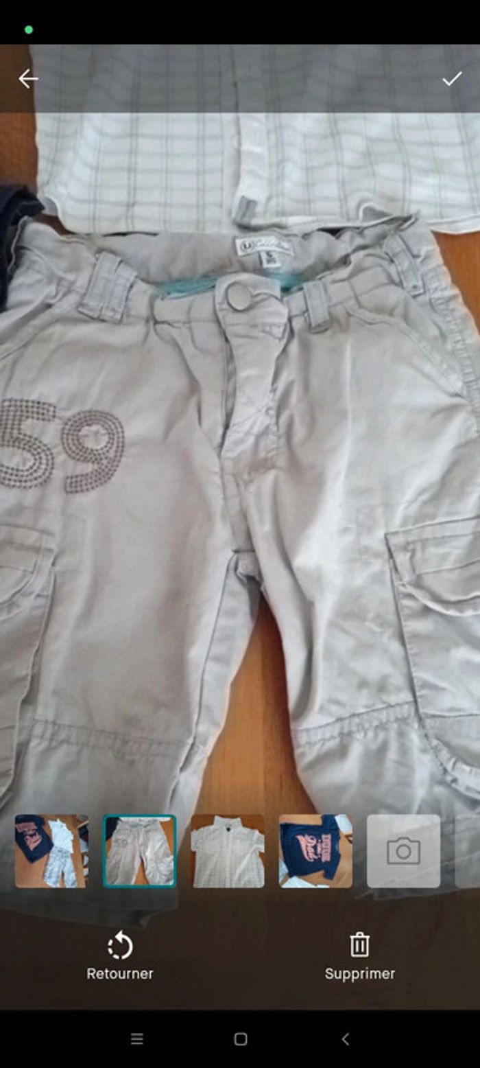 Lot 1 bermuda, 1 chemise et 1 t-shirt taille 5 ans en bon état - photo numéro 2