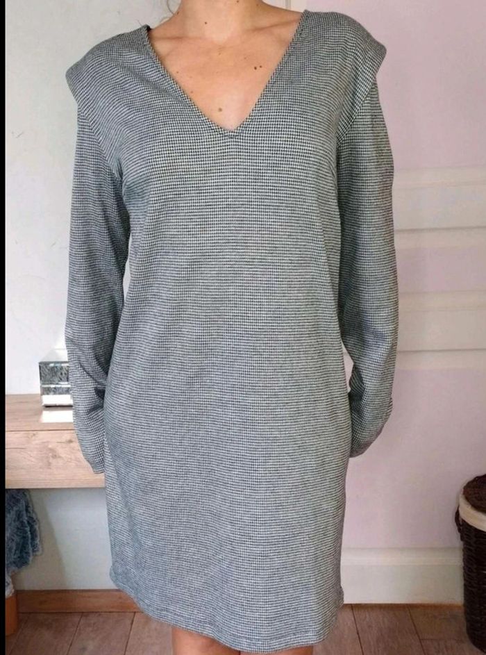 Robe  Pied de  poule  -  Kiabi - 42/44  =  XL  -  Comme Neuve - photo numéro 3