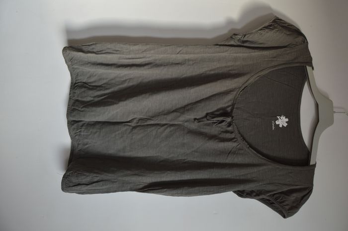 Haut Camaïeu gris kaki manches courtes col noué taille L