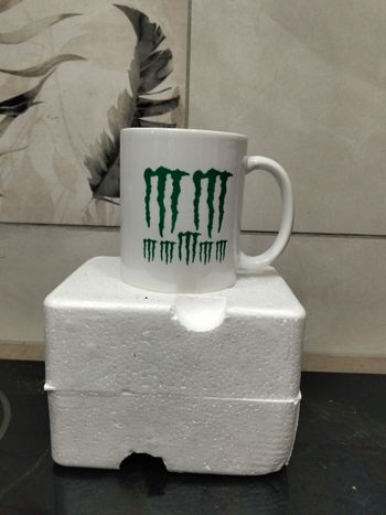 Tasse monster