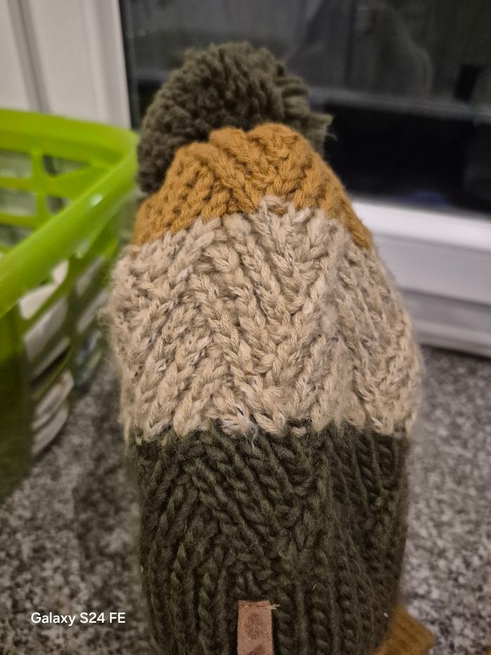 Ensemble tour du cou,bonnet et gants - photo numéro 3