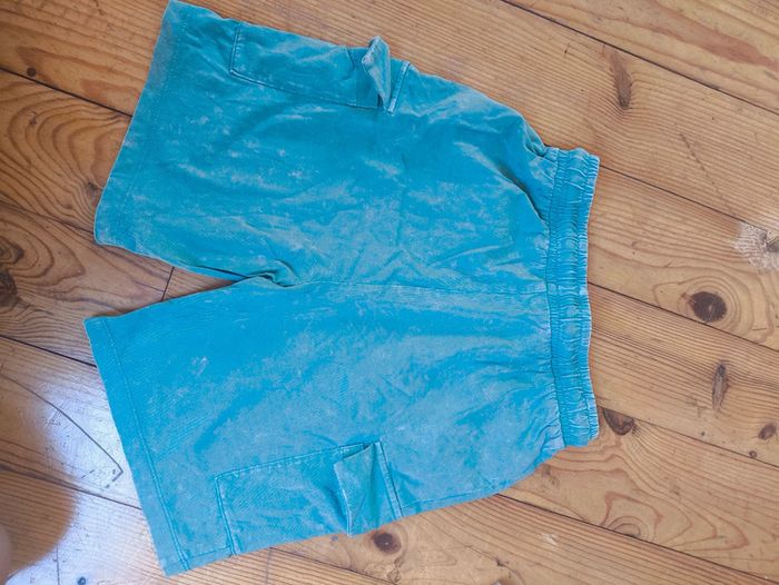 Short vert délavé - photo numéro 3