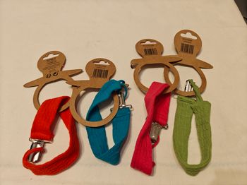 4 X attaches tétine 