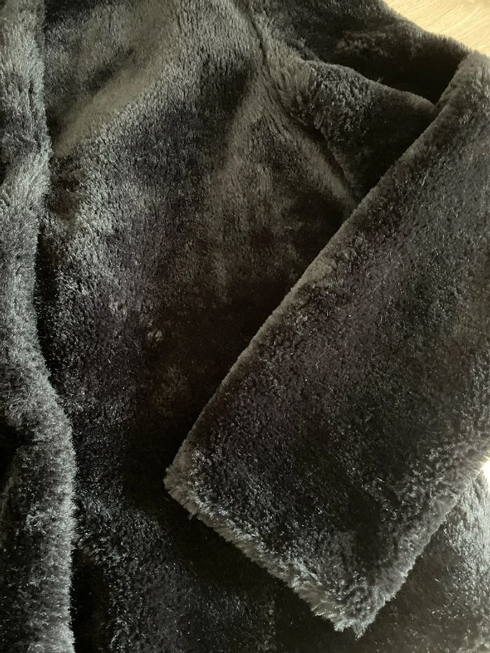 Veste en fourrure - photo numéro 2