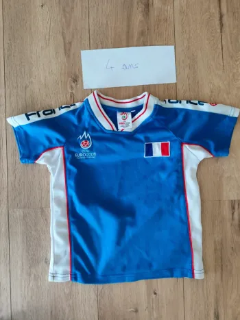Maillot de foot euro 2008 4 ans