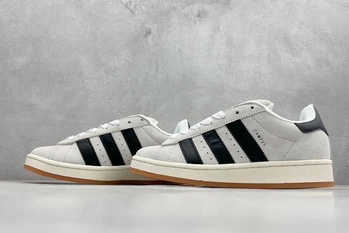 41:En stock : adidas Originals CAMPUS 00s (Gris/Noir) - Photos réelles - photo numéro 2