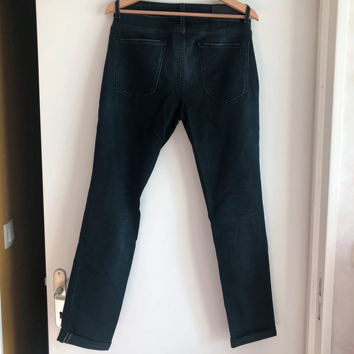Affirmez votre style avec ce jean skinny homme de Selected - photo numéro 3