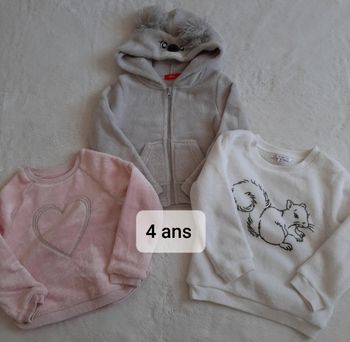 3 sweats tout doux 4 ans