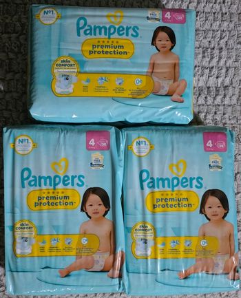 Couches Pampers premium protection taille 4x3