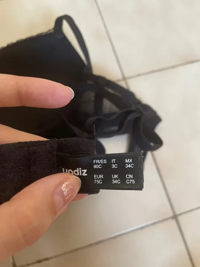 Soutien gorge noir Undiz 90C avec noeud - photo numéro 3