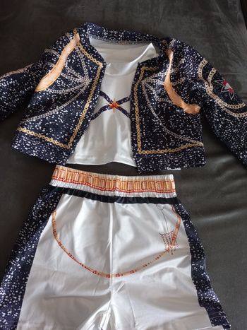 Deguisement veste ensemble kpop demln hunters hunter 4/5 ans